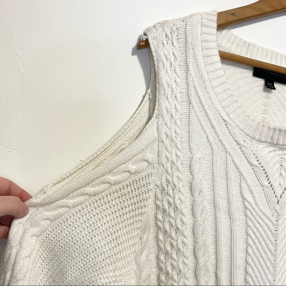 ➕ Lane Bryant Cold Shoulder Cable Knit Sweater - Picture 2 of 11